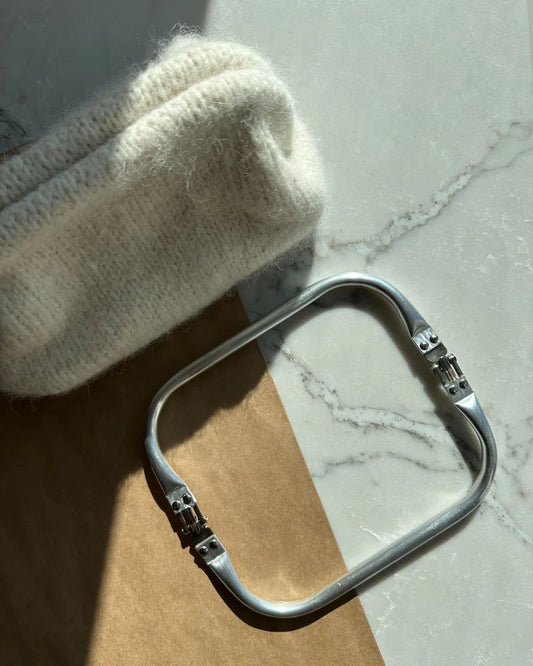 Frame Clutch PetiteKnit